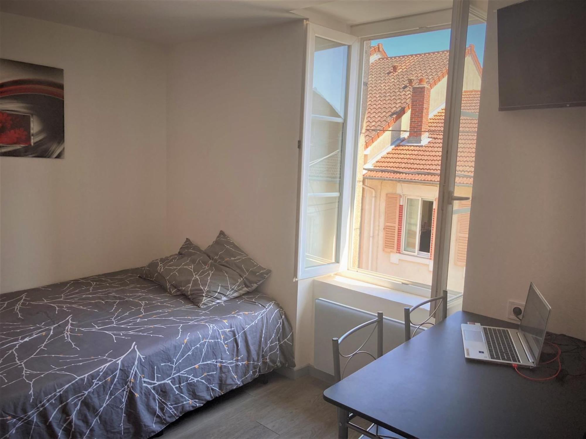 Studio Double 11 Avec Wifi *